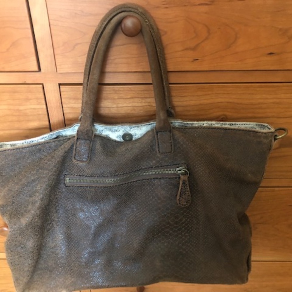 Liebeskind Limited Textured Leather Tote Bag